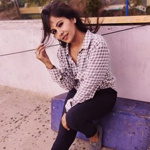 Meet your Posher, Manisha